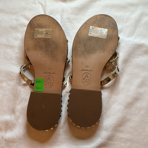 Ash studded slides - Picture 3 of 5